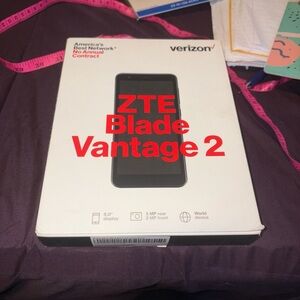 ZTE Blade Vantage 2 Mobile Phone